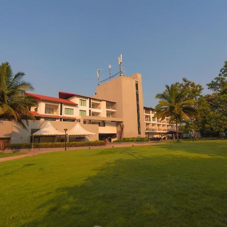 Signature Club Resort Devanahalli Exteriér fotografie