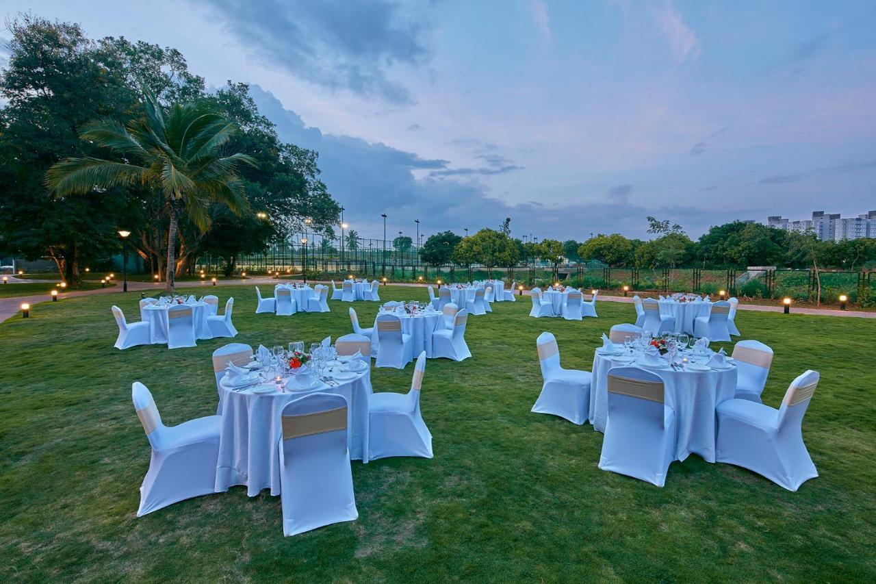 Signature Club Resort Devanahalli Exteriér fotografie