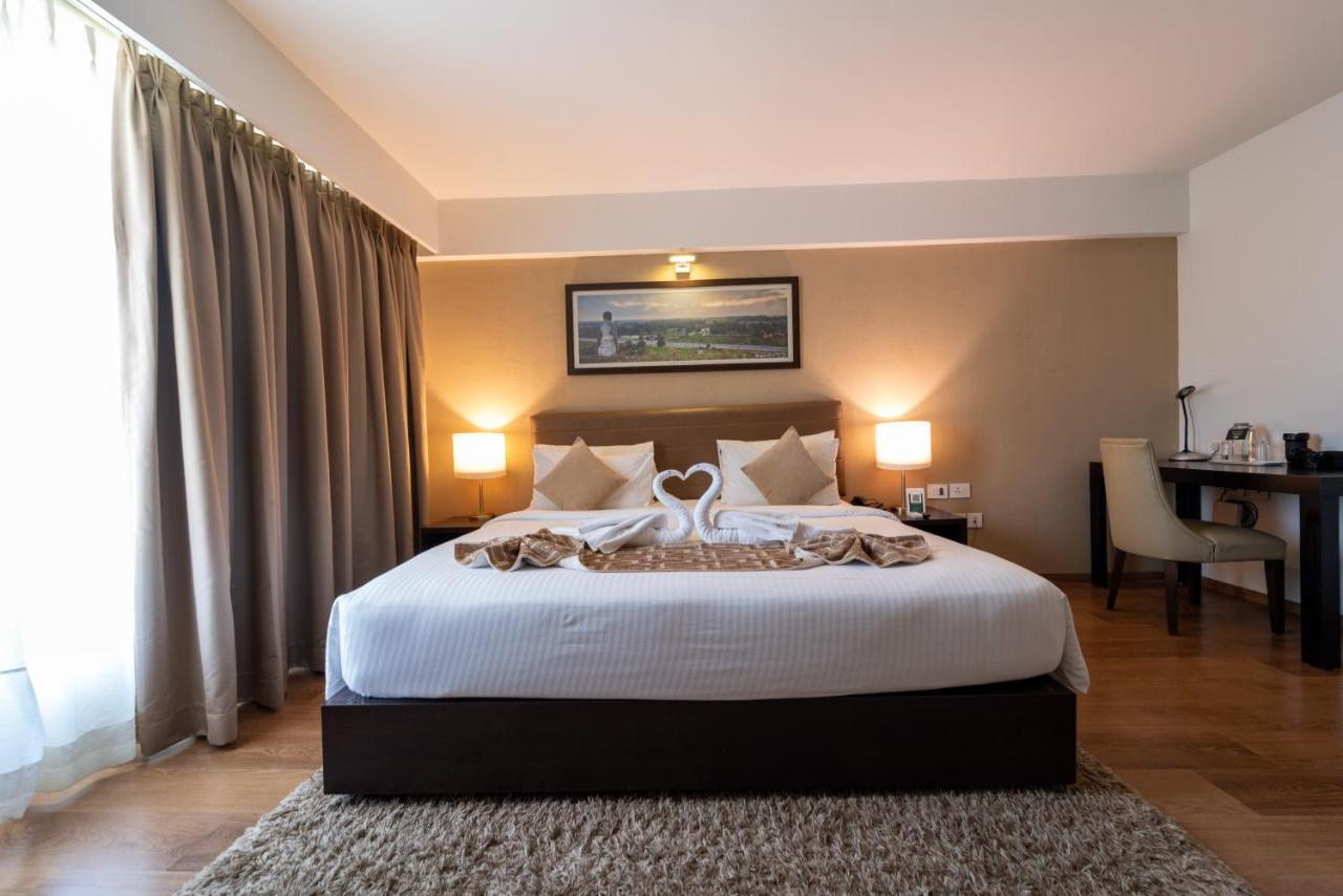 Signature Club Resort Devanahalli Exteriér fotografie