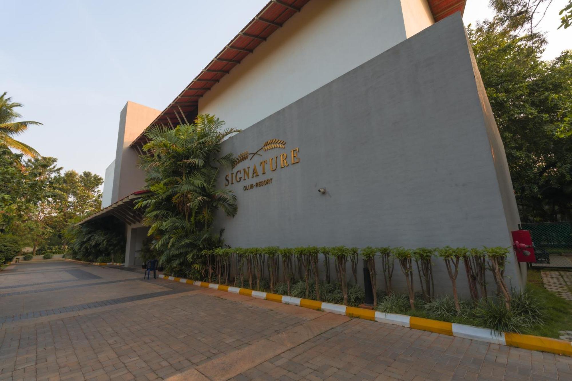Signature Club Resort Devanahalli Exteriér fotografie