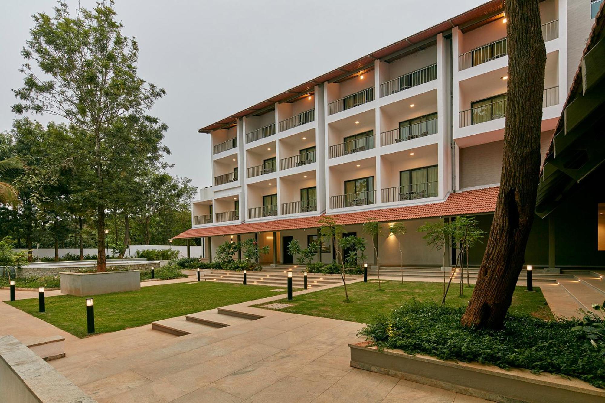 Signature Club Resort Devanahalli Exteriér fotografie