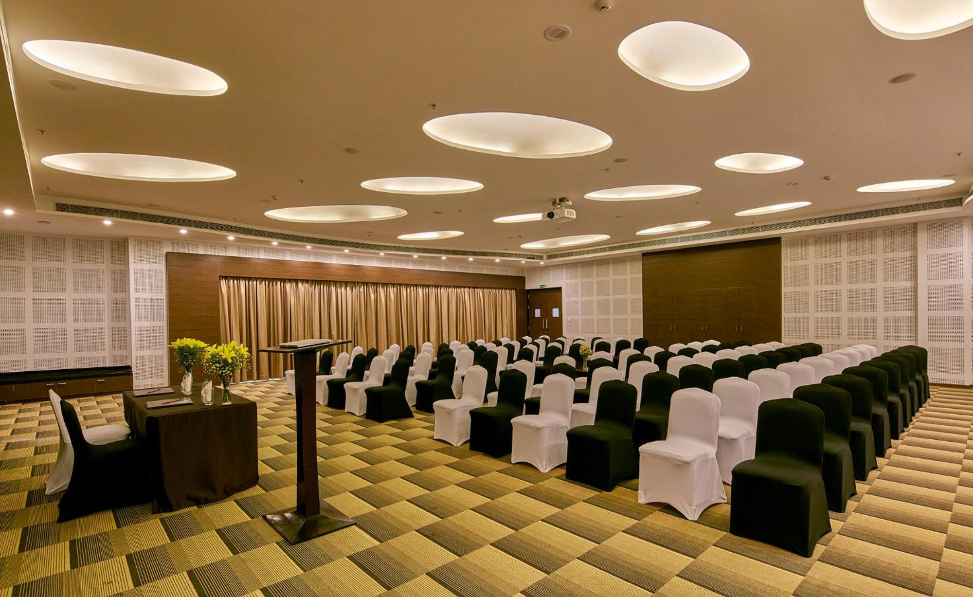 Signature Club Resort Devanahalli Exteriér fotografie