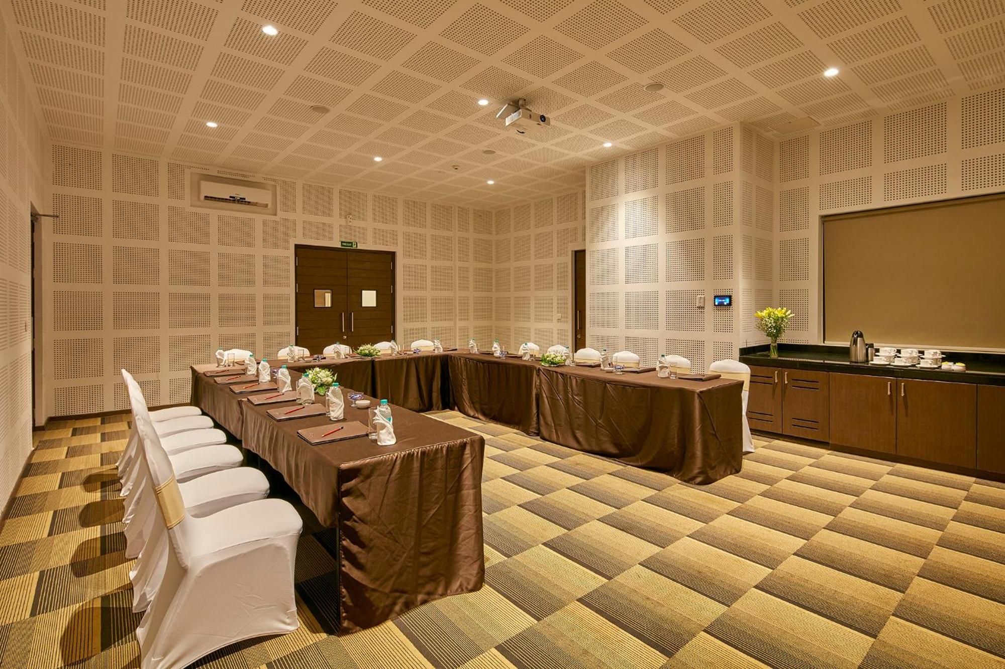 Signature Club Resort Devanahalli Exteriér fotografie