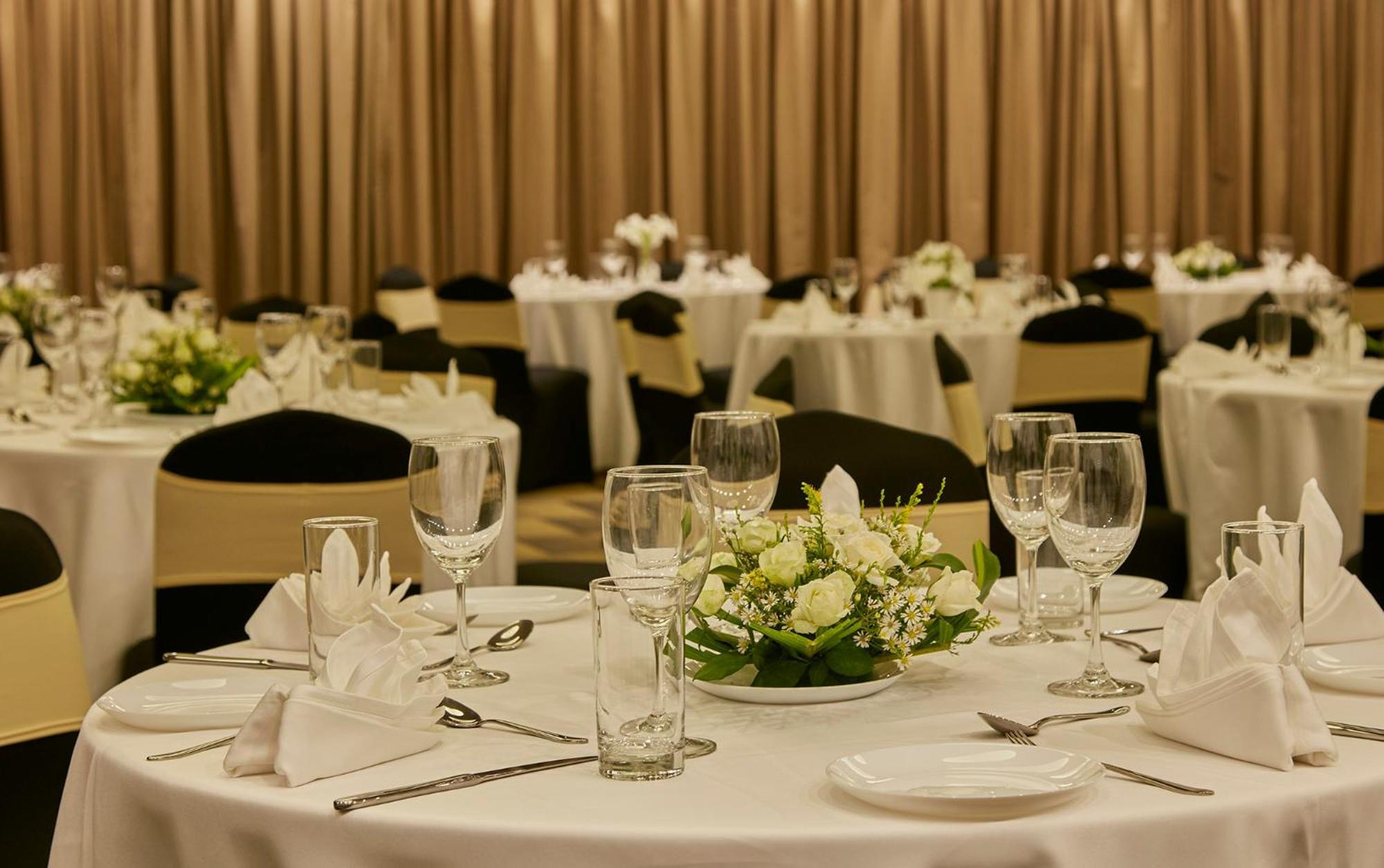 Signature Club Resort Devanahalli Exteriér fotografie