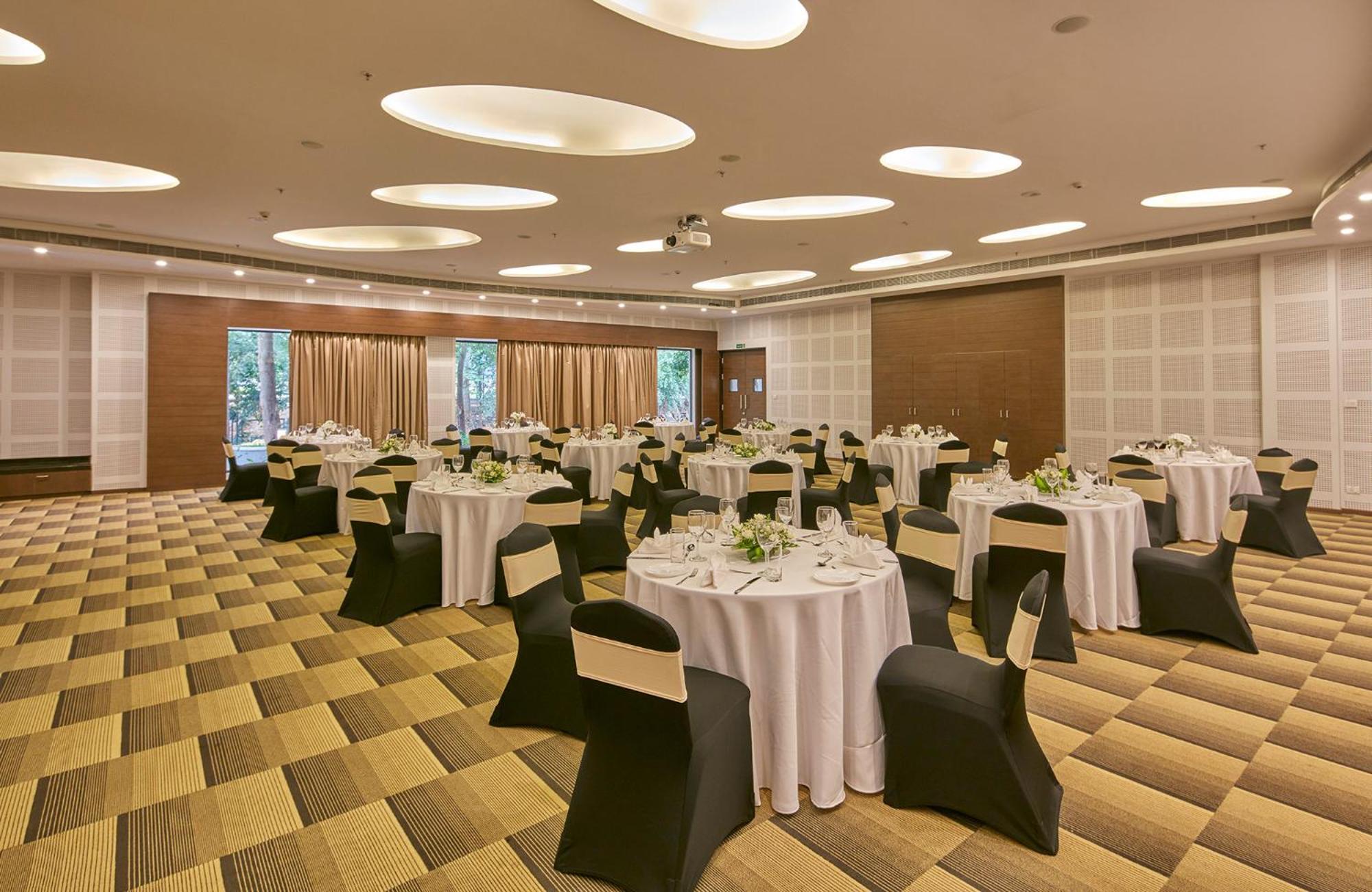 Signature Club Resort Devanahalli Exteriér fotografie